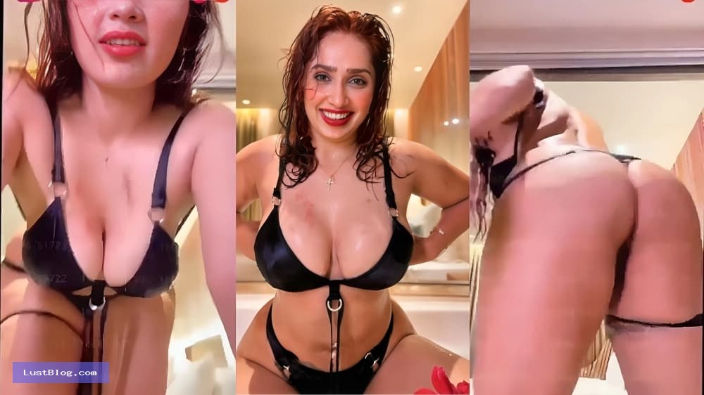 Aditi Mistry Jiggles Her Huge Boobs – Desi Hot Girl Video