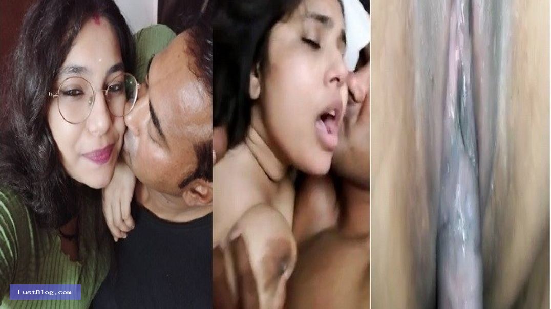 Hot Desi Couple Enjoys Intense Amateur Sex – Big Boobs