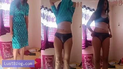Shy Desi Girlfriend Strips Dress for Boyfriend Outdoors